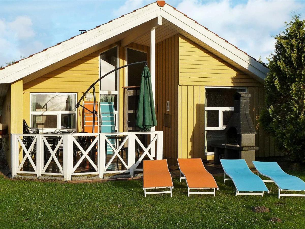 Ferienhaus 12 Person Holiday Home In Otterndorf